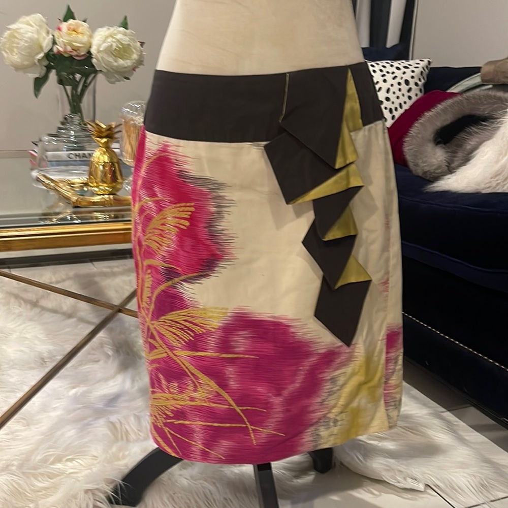 Floreat pleated cascade floral embroidered skirt size 8 fits 6 Anthropologie